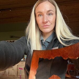 Meet your Posher, Cassidy